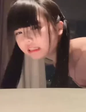 绿帽癖女友的小闺蜜